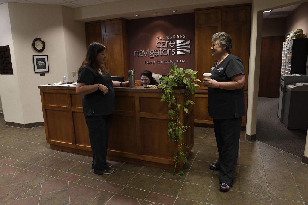 Nurses Bond Mountain Workshops